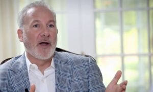Bitcoin a 'Fraud,' Strategy Will Probably Go 'Bankrupt'