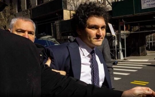 FTT rockets 43% on false report that Trump has pardoned Sam Bankman-Fried