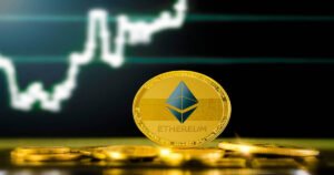 ETH Price Prediction: Target $3,400-$3,550 by Year-End with $4,295 Extension Possible