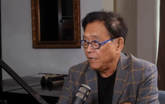 'Crash Accelerates,' Says Robert Kiyosaki as He Continues Buying BTC, ETH, and More